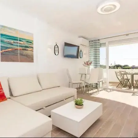 Renovated Modern Elegant Studio With Sea View Apartment *