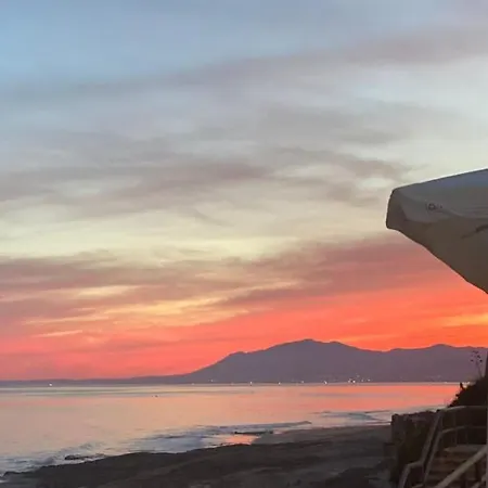 Renovated Modern Elegant Studio With Sea View Apartment Marbella
